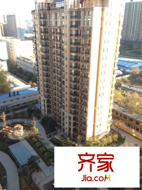 蘭喬圣菲外景圖 