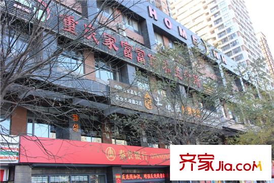 萊安逸琿周邊配套--銀行