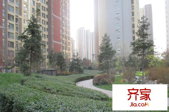 繽紛南郡小區(qū)實(shí)景（20150326）