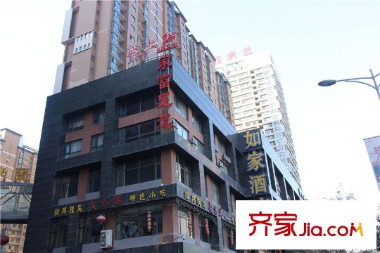 萊安逸琿周邊配套--商店