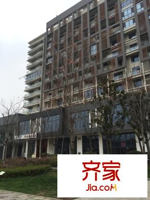 金地湖城大境小區(qū)（2015.3.27）