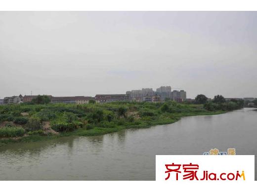 萬科北宸之光附近的小河