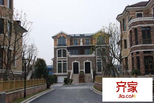 白馬尊邸別墅外景圖
