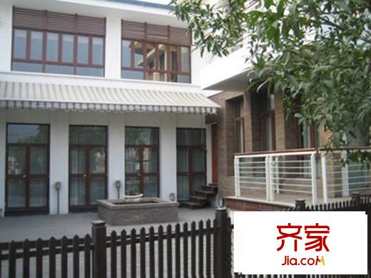 浪漫和山別墅外景圖