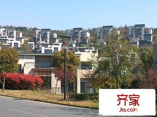 浪漫和山別墅外景圖