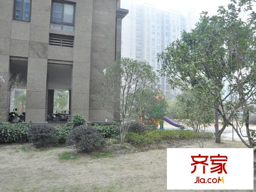 華立和郡外景圖 