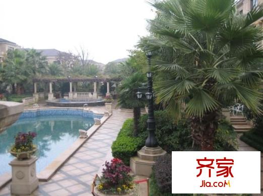 留莊外景圖