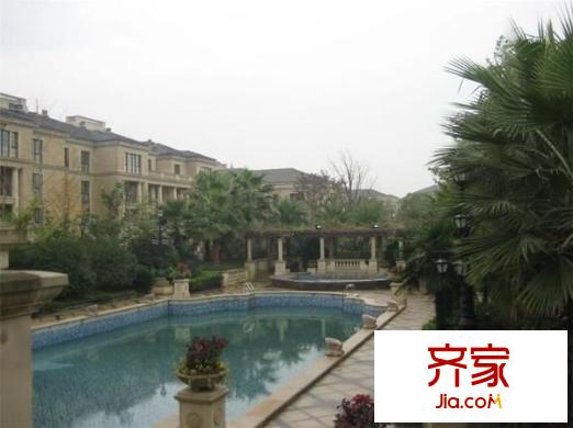 留莊外景圖