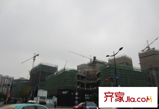 保利香檳國際配套圖周邊在建的銀泰城
