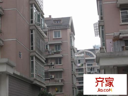三里亭小區(qū)外景圖