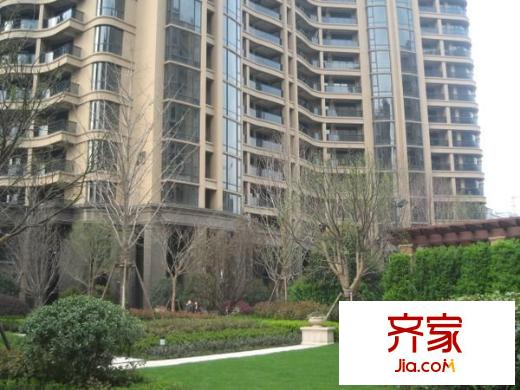 玉蘭公寓外景圖