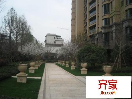 玉蘭公寓外景圖