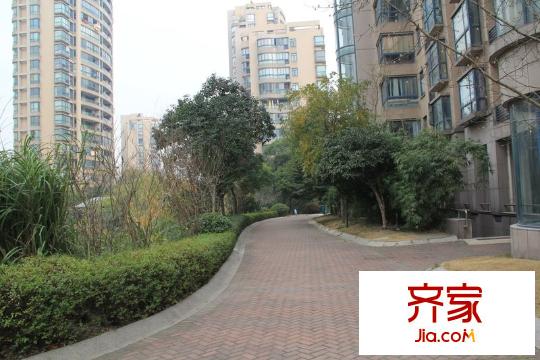 蘭韻天城外景圖南北 