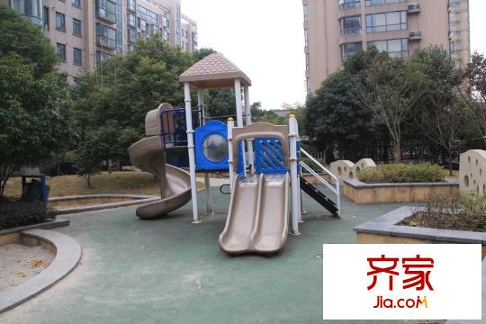 蘭韻天城外景圖南北 