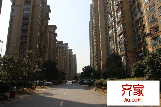 新西湖小鎮(zhèn)實(shí)景圖（2015-3-10）