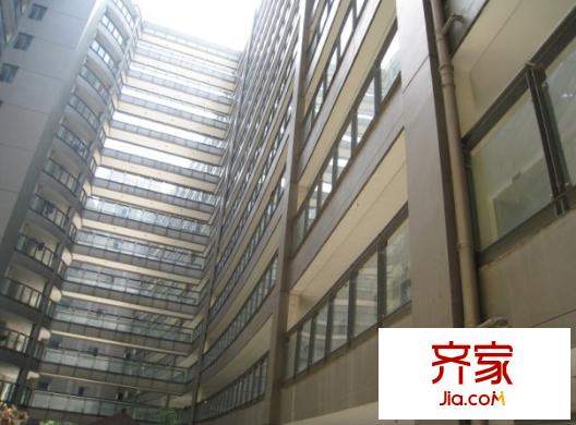 超級星期天外景圖