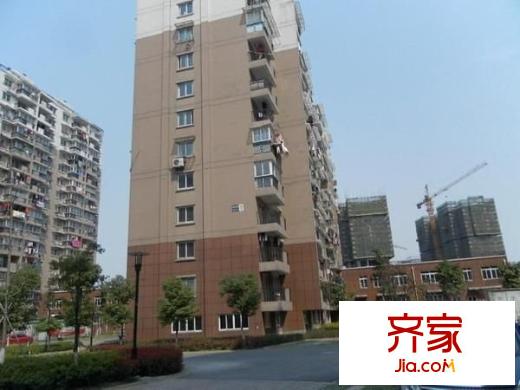 蔚藍(lán)郡外景圖