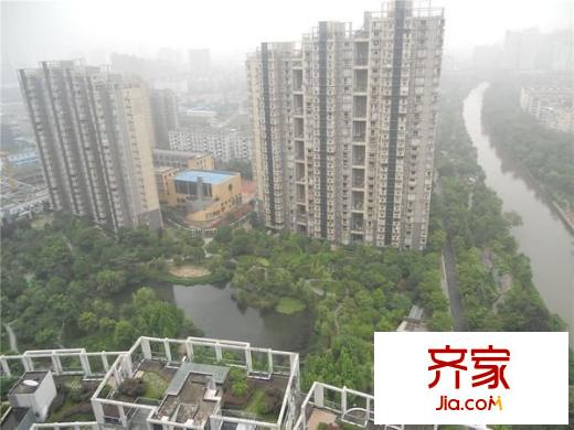 蔚藍(lán)郡外景圖