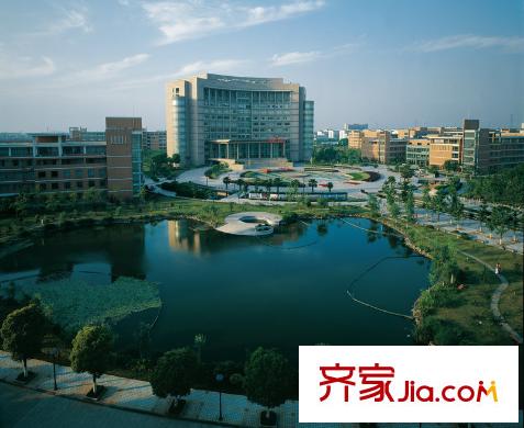宋都晨光國際附近的浙江理工大學(xué)校園