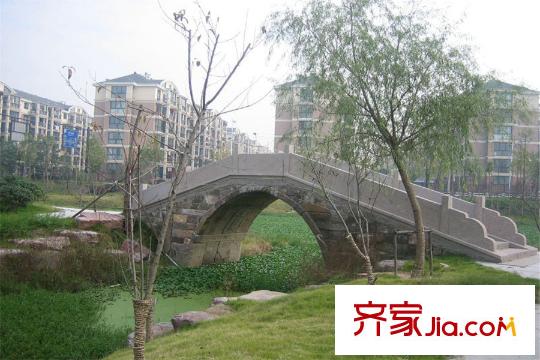 廣宇上東城附近的丁蘭公園