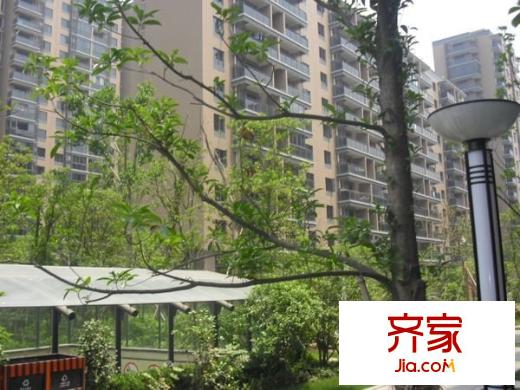 銀爵世紀(jì)公寓外景圖