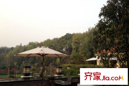高爾夫小鎮(zhèn)周邊配套
