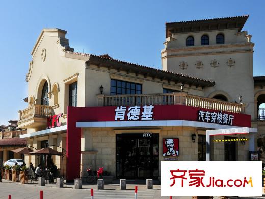 綠城藍(lán)庭伍重院藍(lán)庭商業(yè)中心