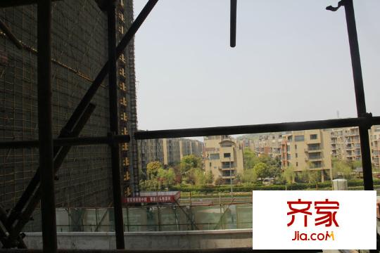 大華海派風(fēng)范項(xiàng)目現(xiàn)場實(shí)景（2013-4-15）