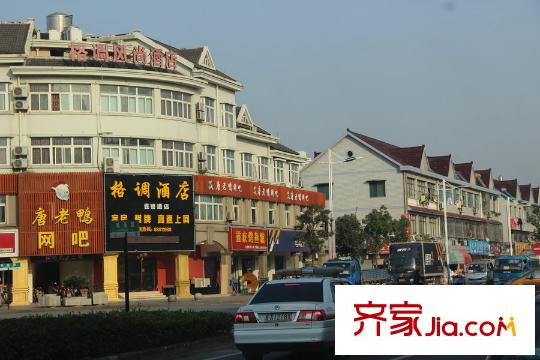 恒滕瀾山公館周邊街道