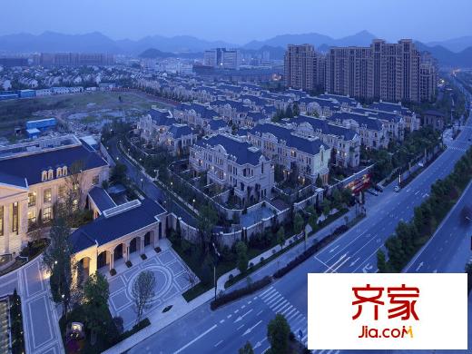 溪上玫瑰園