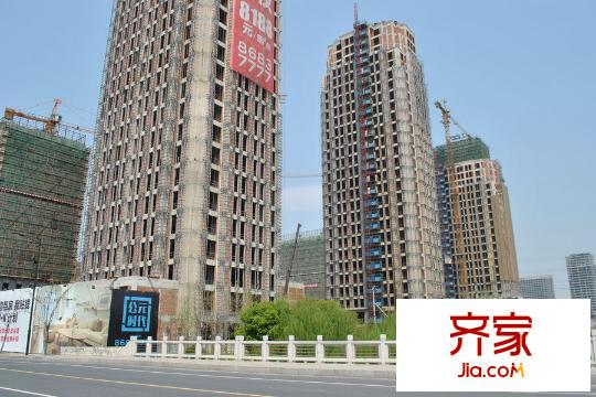 郡原藍(lán)湖國(guó)際項(xiàng)目實(shí)景（2015-4-1）