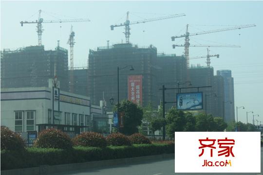 運河玲瓏香榭南苑項目現(xiàn)場（2014.5.20）