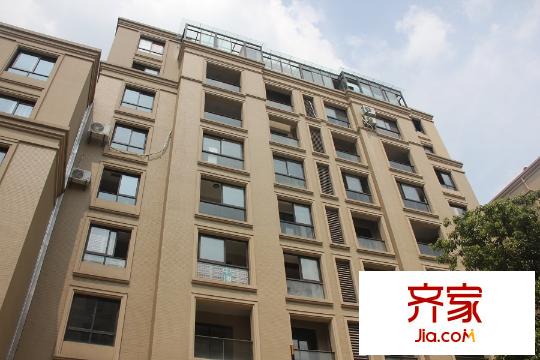恒滕瀾山公館小區(qū)（2015-9-17）
