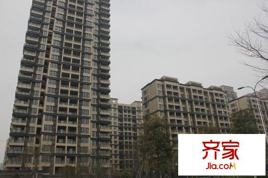鉑金名筑小區(qū)建筑（2015-03-19）