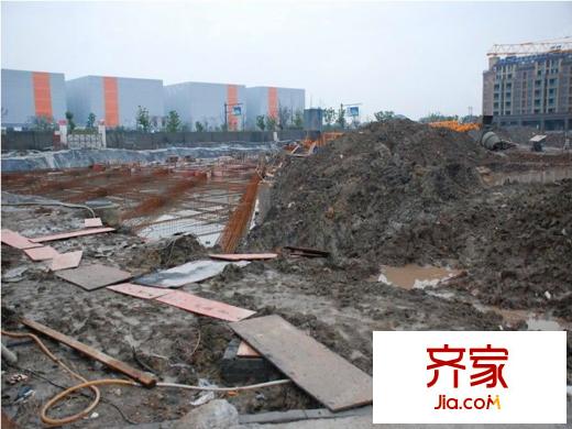 逸居城項(xiàng)目現(xiàn)場(chǎng)（2012.01）