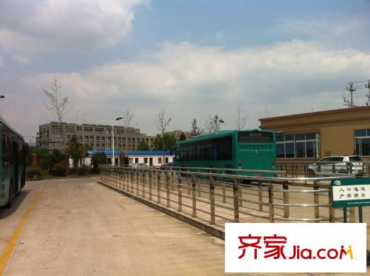 錢(qián)江?之江新天地周邊 公交車(chē)站