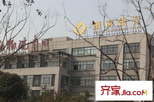 嘉凱城名城博園附近的銀行