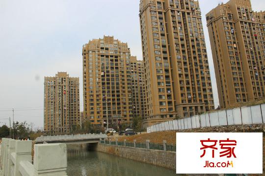 世茂西西湖小區(qū)實景（2015-2-6）