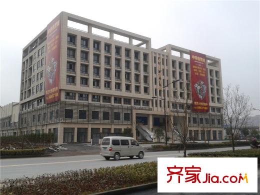 恒厚陽光城附近的中泰商貿(mào)城
