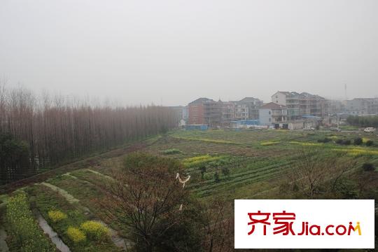 萬科良渚文化村未來城旁邊的環(huán)境