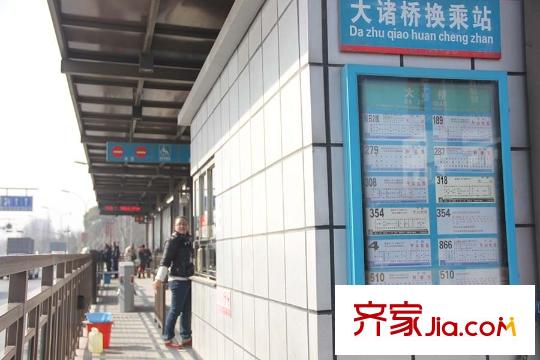 華潤新鴻基之江九里公交車站