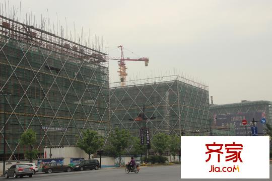 新城西溪逸境樓體建設(shè)進(jìn)度（2015.6.2）
