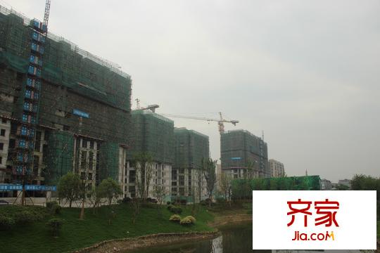 富力西溪悅居溪區(qū)10-13號(hào)樓工地（2015.6.2）