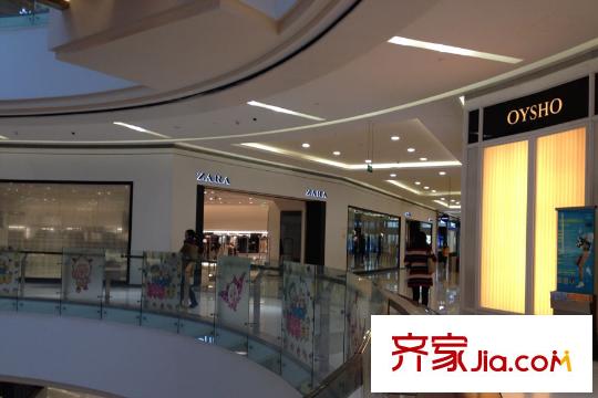 合景疊彩園西溪印象城內(nèi)部