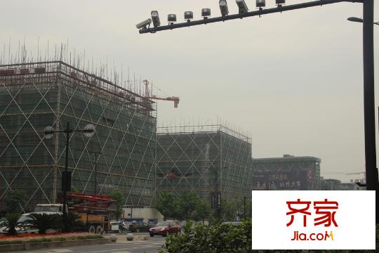 新城西溪逸境樓體建設(shè)進(jìn)度（2015.6.2）