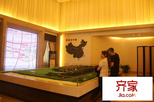 復(fù)地愛(ài)倫坡
