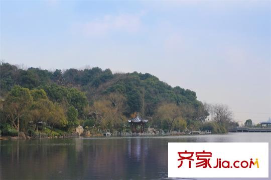 聯(lián)合畔上居附近公園