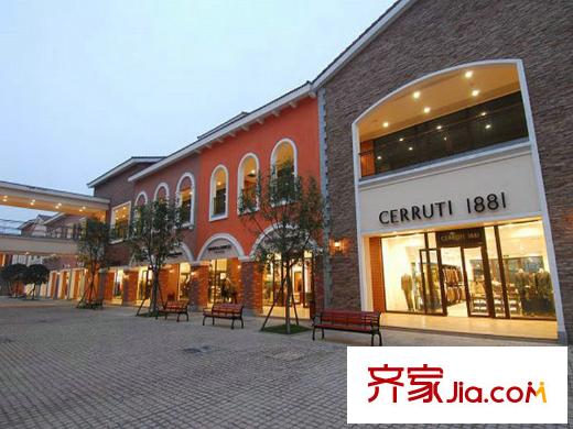 保利城市果嶺保利江語海周邊配套奧特萊斯