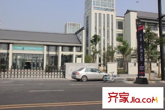 大家運河之星對面的新城實驗小學(xué)