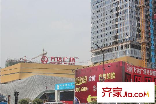 融信學(xué)院府萬(wàn)達(dá)廣場(chǎng)